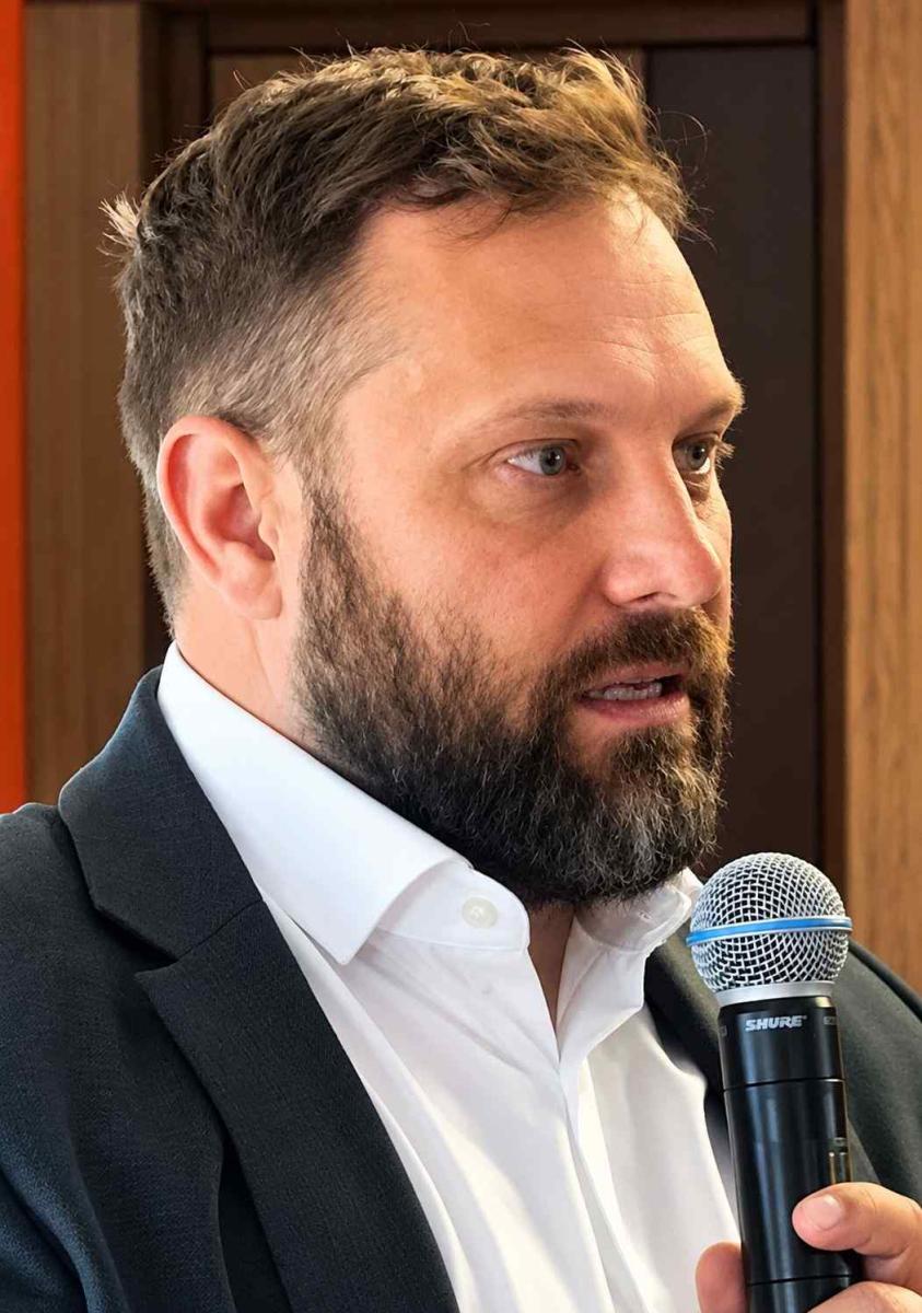 Ignas Hofmanas