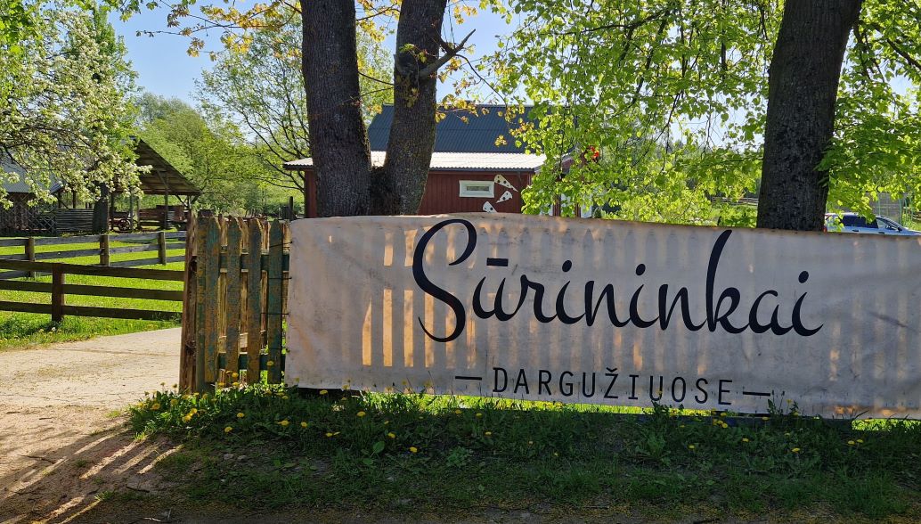 Sūrininkai Dargužiuose