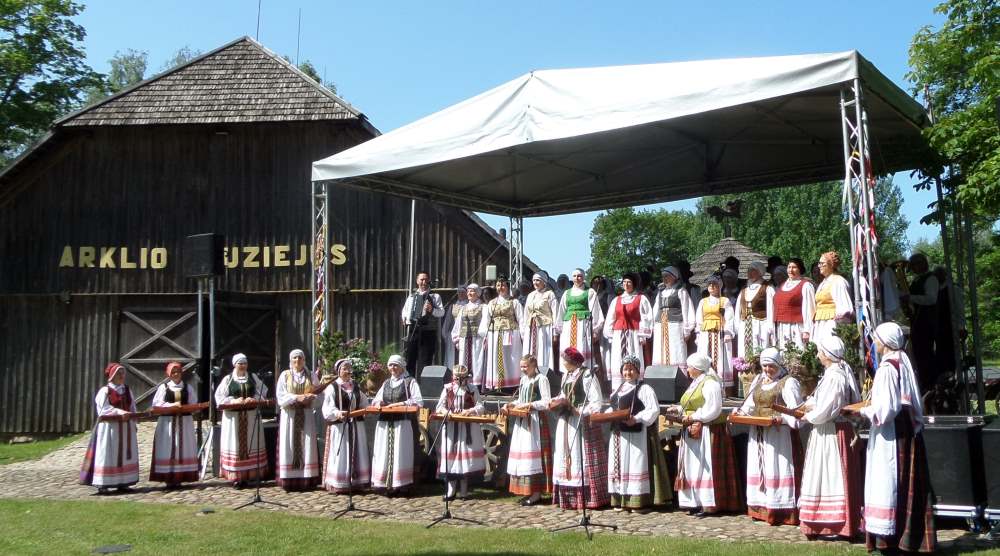 arklio muziejaus svente