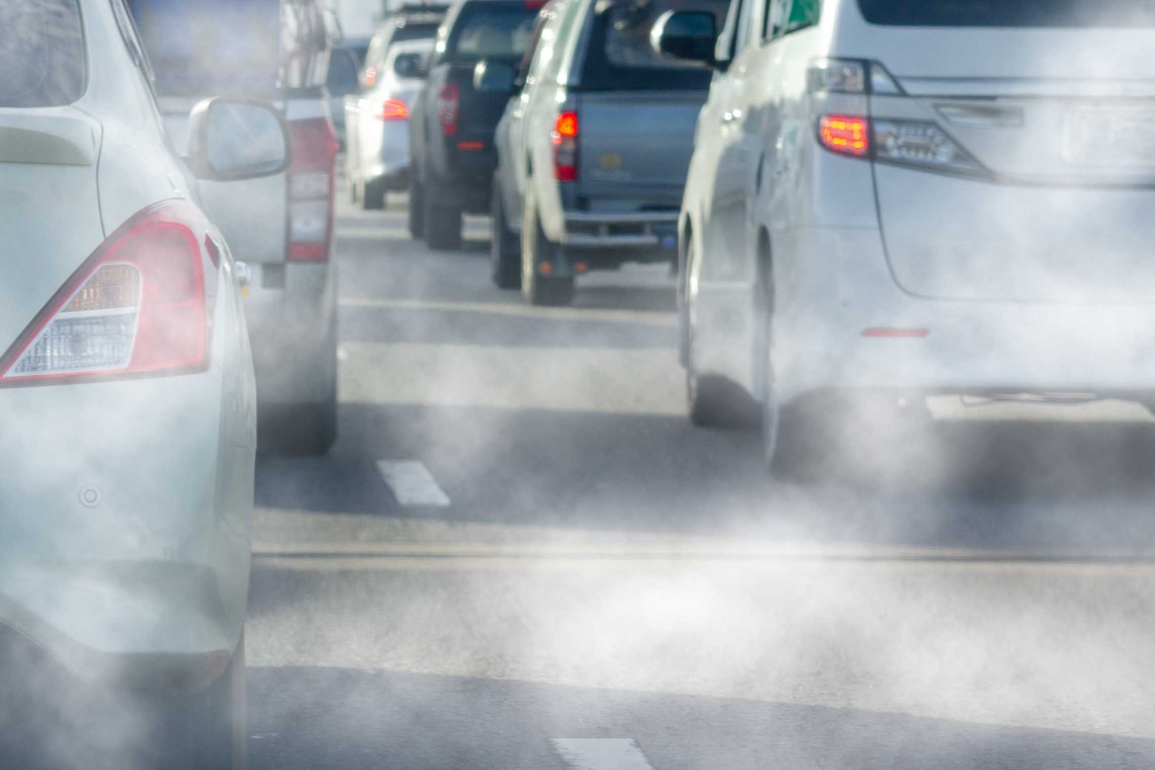 Taršaus automobilio techninės apžiūros dokumento galiojimas bus naikinamas po 7 darbo dienų nuo sprendimo surašymo momento