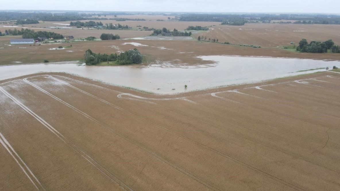 Latvijoje pradedama vertinti pastarųjų dienų stichijos žala žemės ir miško ūkiui