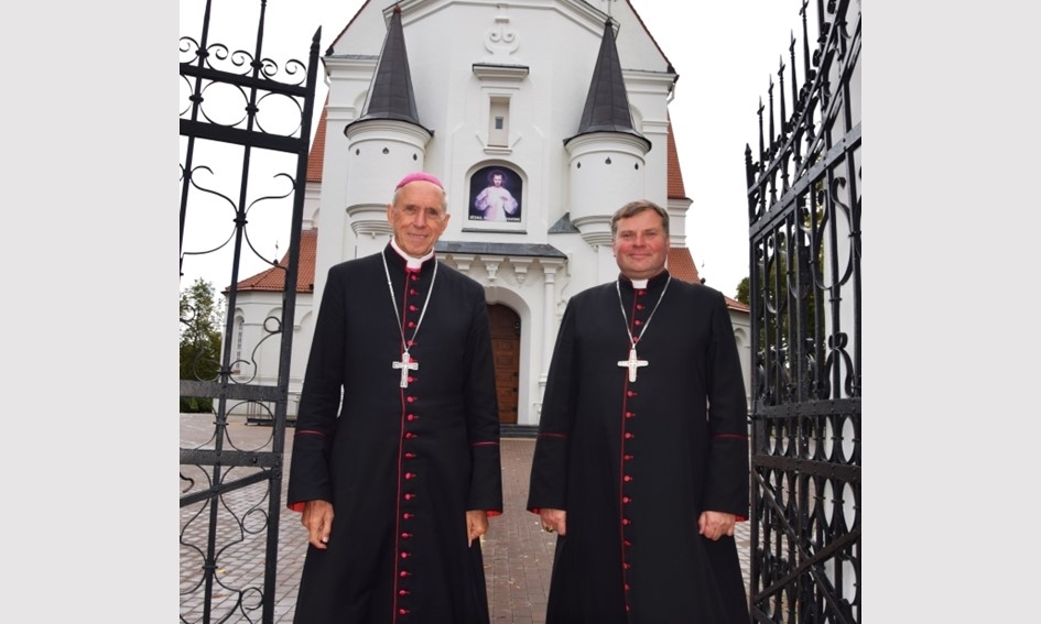 Vyskupai Eugenijus Bartulis ir Darius Trijonis