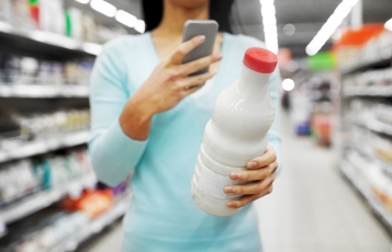Mažėjo mažmeninės geriamojo pieno kainos