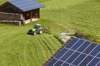 Gyventojų saulės elektrinėms – papildomi 9,3 mln. eurų