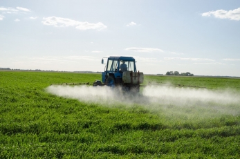 EFSA: pesticidų likučiais „praturtinti“ maisto produktai vis dar ant mūsų stalo – ar tai pavojinga?