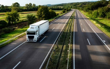 Signalas vežėjams: sparčiai brangstant dyzelinui biometano pranašumas išaugo 8 kartus