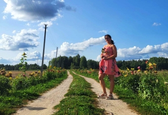 Abipus kaimo keliuko – jurginų alėja
