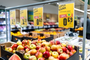 Įdomioji atostogų matematika: atskleidė, ką pajūryje žmonės perka gerokai dažniau ir gausiau