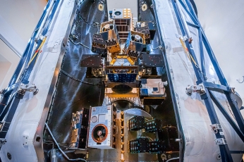 „SpaceX“ raketa pakeltas Lietuvoje sukurtų palydovų kvartetas