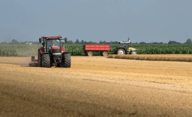 Traktorių techninės apžiūros rinkliavos rajonų savivaldybėse nedidės